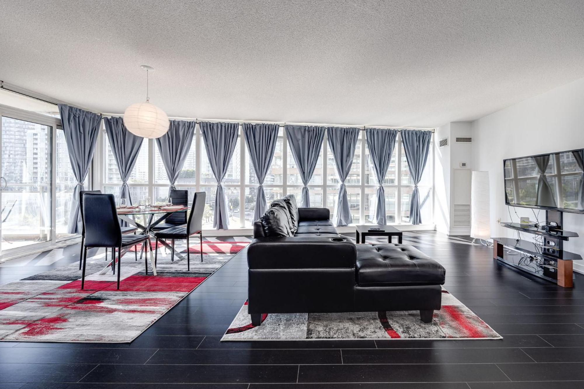 3Bdrm Lake View Condo In Toronto Luaran gambar